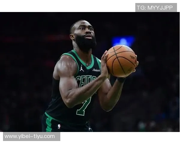 左腿筋紧张导致退赛马祖拉尚未收到完整伤情报告杰伦布朗表示他状态良好